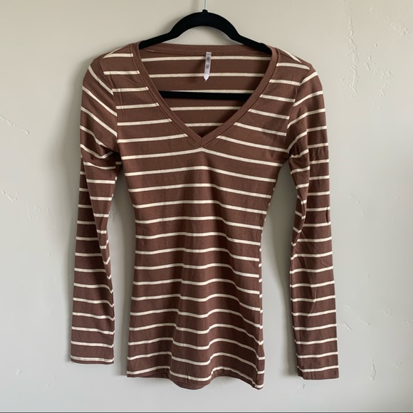 Heart & Hips Tops - NEW - Heart & Hips Long Sleeve Striped Shirt